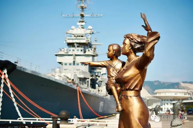 我的爸爸，他是海员。